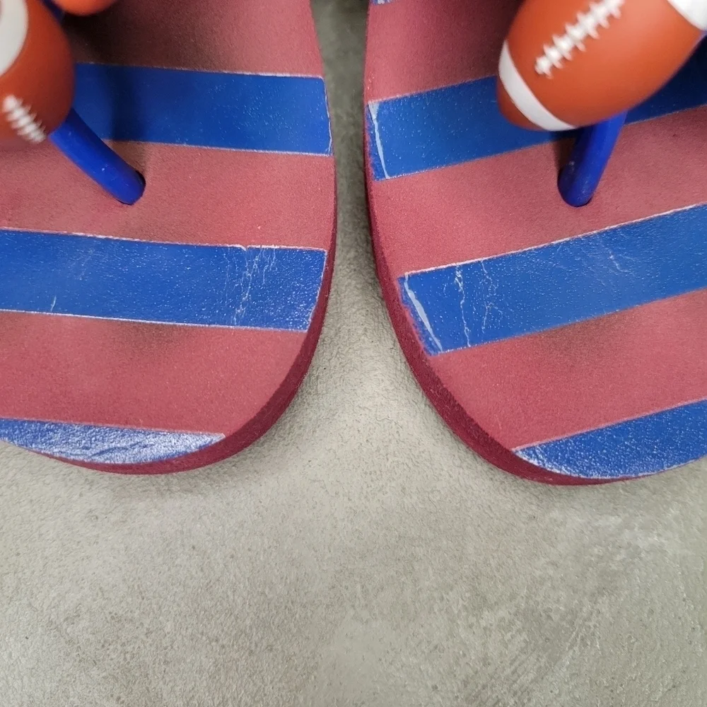 BUBBLE FLOPS 🏈 FOOTBALL🏈Size 6 [GREAT CONDITION] platform flipflos